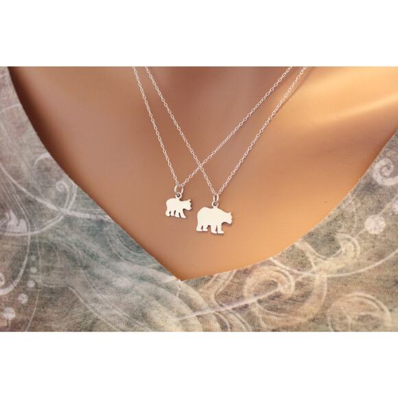 Sterling Silver Simple Mama Bear and Baby Bear Necklace Set - Picture 3 of 3